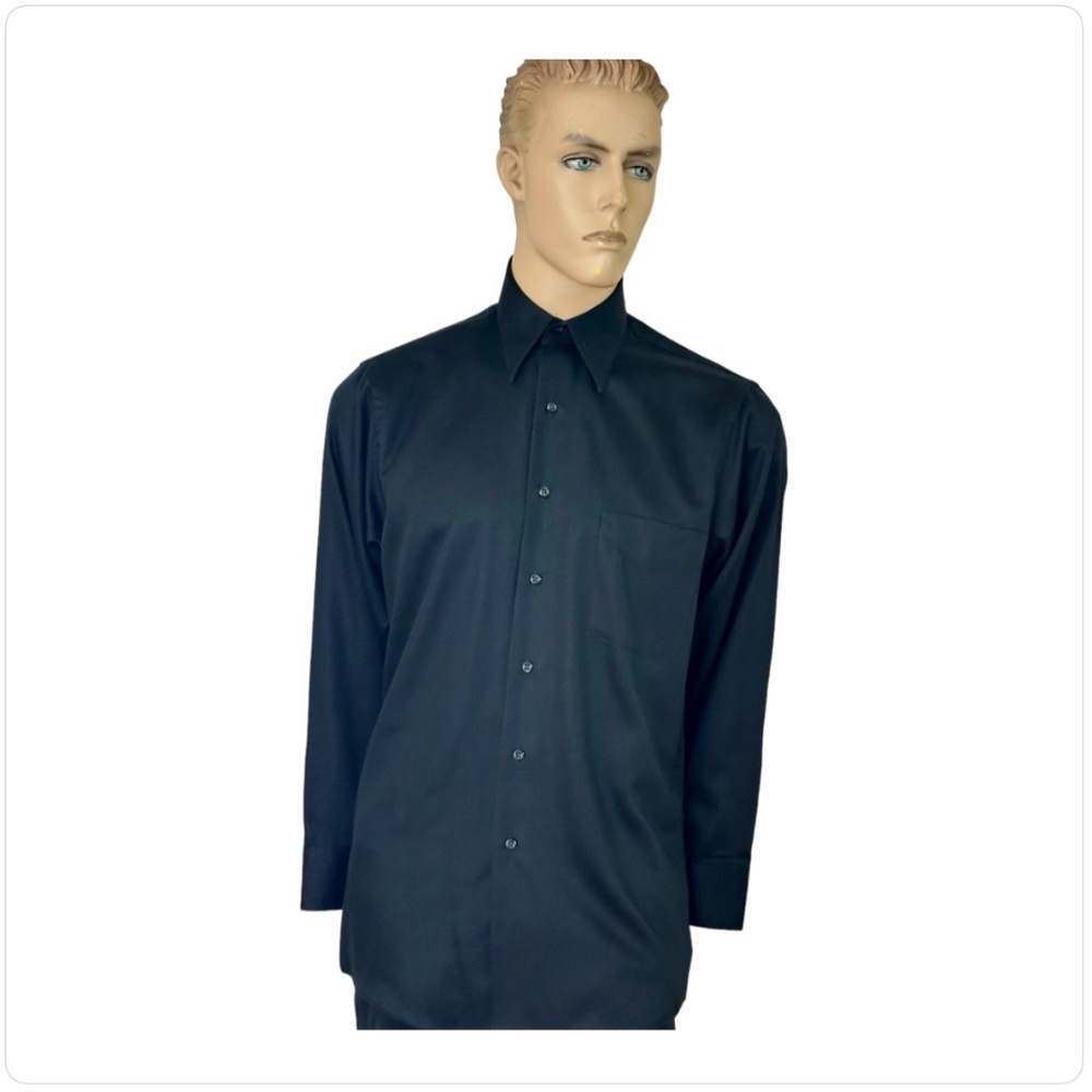 Geoffrey Beene Men's Dress Shirt { Medium : 15 ½  -  32 / 33 } Black